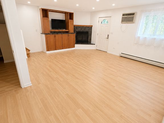 2nd image of 8435 W Oak Ave #1