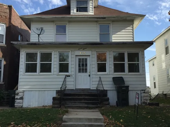 715 South, 715 S Street South Btm #715, Waterloo, IA 50701