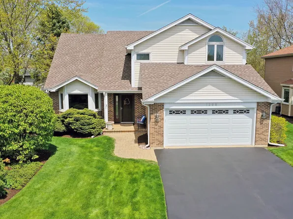 1298 Tracie Dr, Lake Zurich, IL 60047
