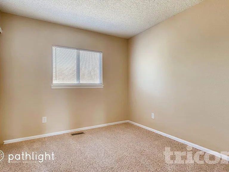 2674 Deliverance Dr — Photo 29