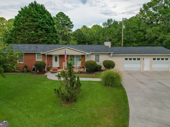 1537 Jackson St, Locust Grove, GA 30248