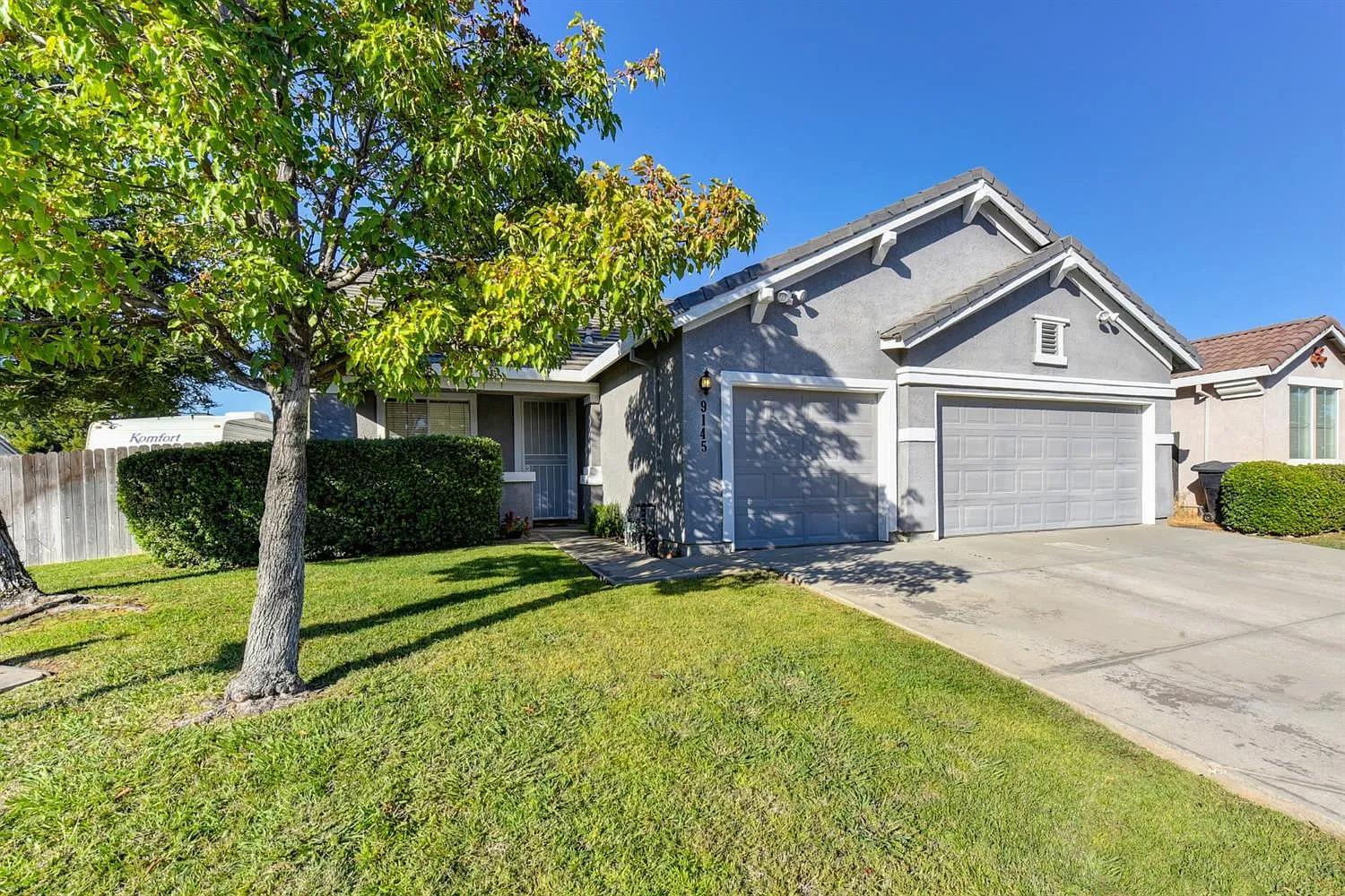 9145 Firecrest Ct photo 1