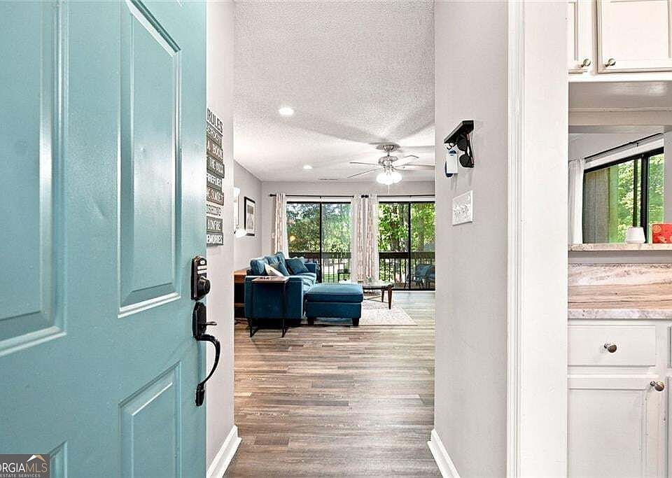 1st image of 2604 Fairway Oaks