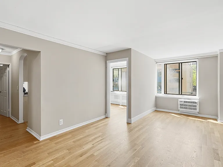 788 Columbus Ave #3A — Photo 9