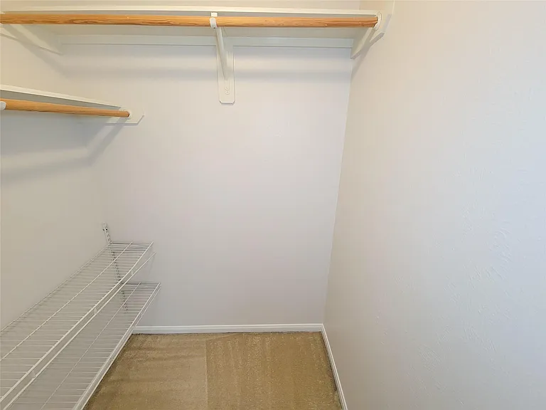 17715 Laguna Trail Dr — Photo 34