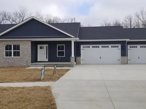 403 Ten Mile Creek Rd, Germantown Hills, IL 61548