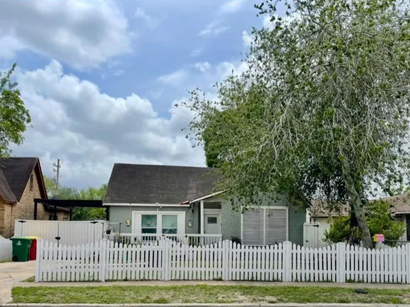1645 W Elizabeth St, Brownsville, TX 78520