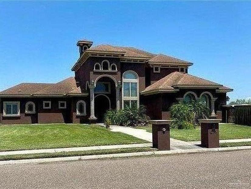 1st image of 5719 Premiere Ln