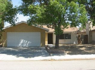 608 Weiman Ave, Ridgecrest, CA 93555