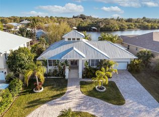 1404 Deirdre Dr, Ruskin, FL 33570