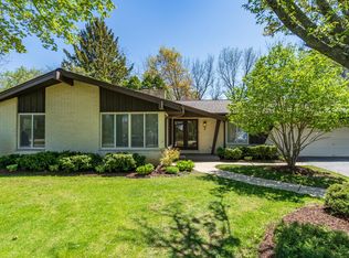 2501 W Hemlock Rd, Glendale, WI 53209