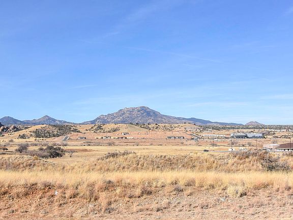 5th image of 5286 Peavine View Trl