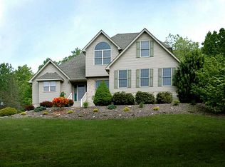 108 Sutherland Rd, Jeannette, PA 15644