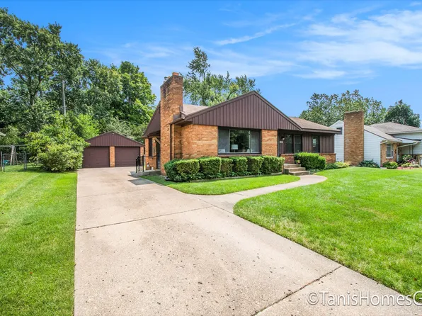 2524 Borglum Ave NE, Grand Rapids, MI 49505