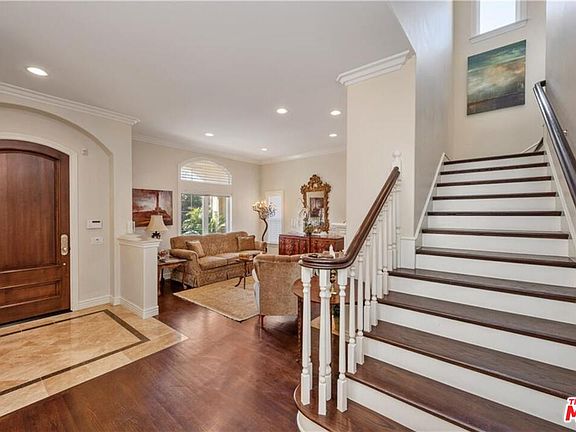 3rd image of 2110 Butler Ave