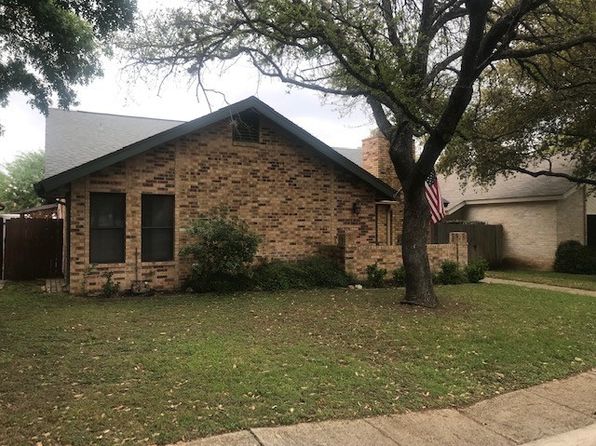 16918 Summer Creek Dr