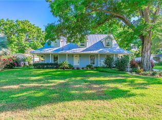 2217 Ray Rd, Valrico, FL 33594