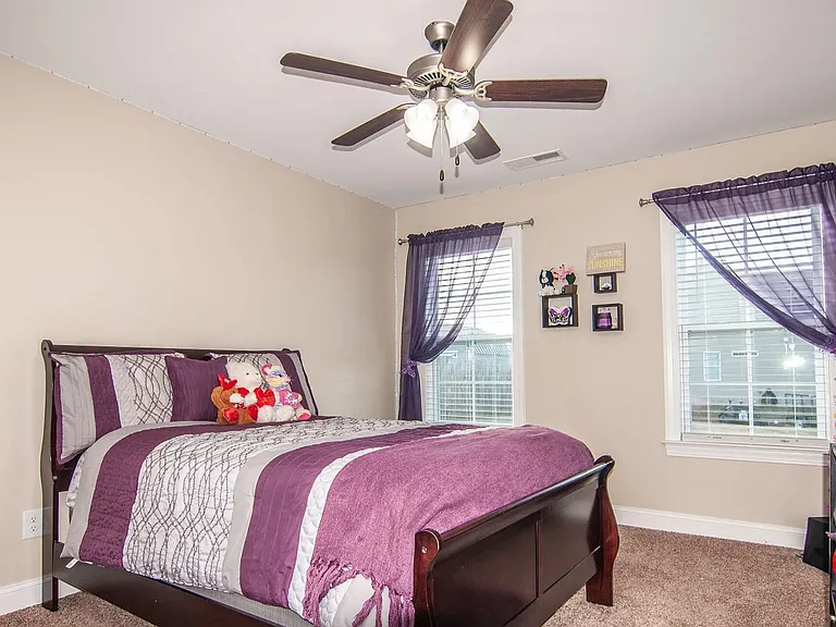 364 Crimson Dr — Photo 8