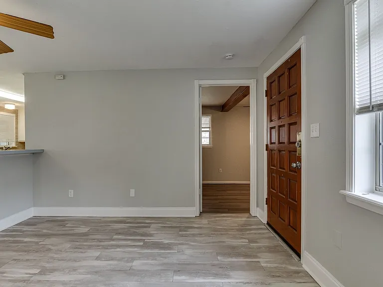 3628 Firethorn Dr — Photo 8