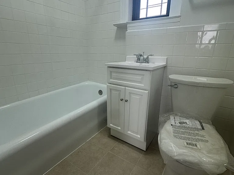 8814 Bay Pkwy #2C — Photo 4