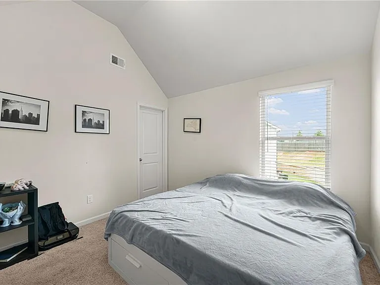 2195 Cormac St — Photo 22