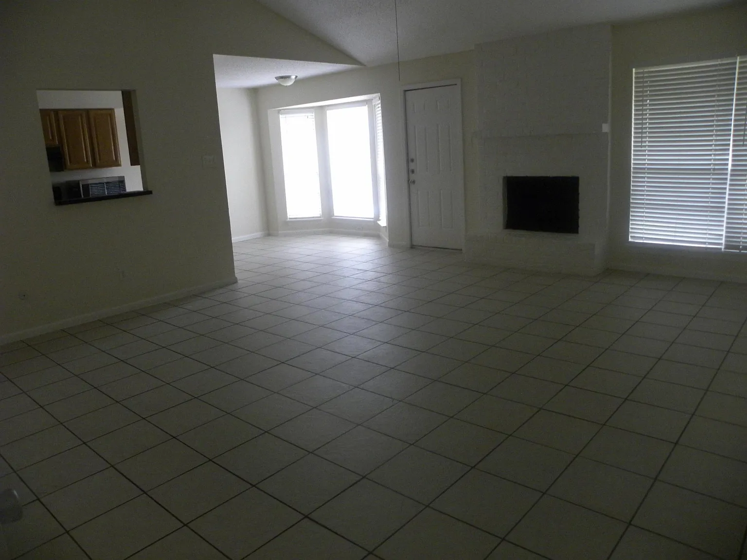 1758 Dawn Breeze Dr — Photo 2