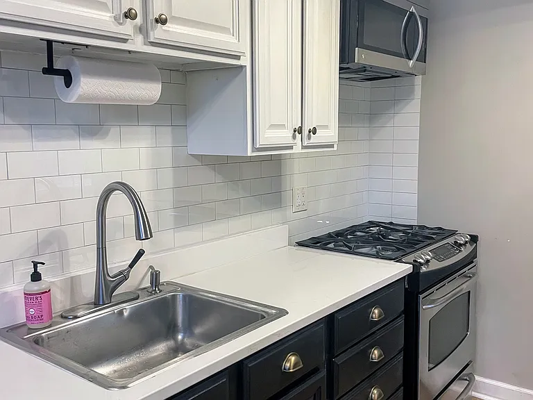 1411 Tyonek Dr — Photo 7