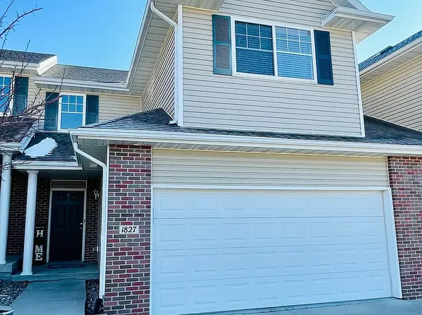 1827 N 176th Plz, Omaha, NE 68118