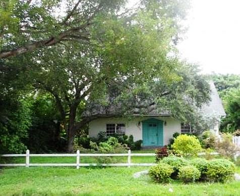 2nd image of 1273 NE 92nd St