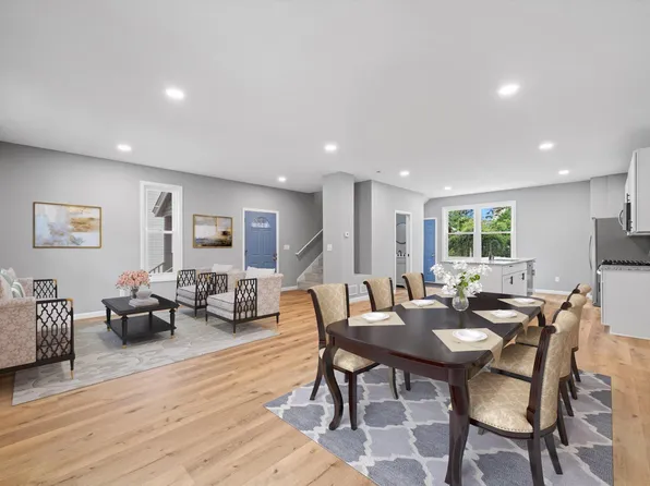 14 E 27th St, Minneapolis, MN 55408