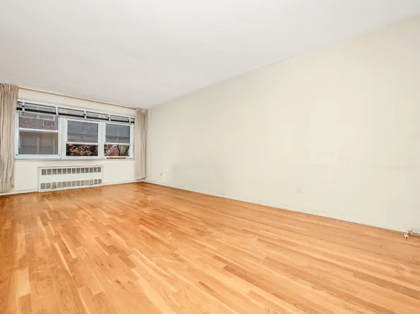 92-31 57th Avenue image 6 of 20