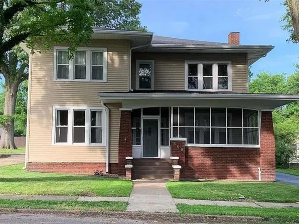308 N 3rd St, Central City, KY 42330