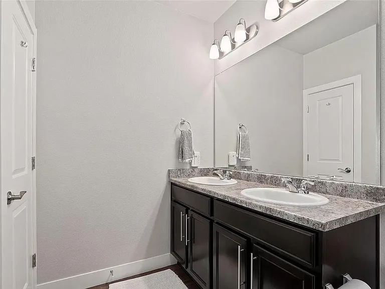 14351 E Tennessee Ave #301 — Photo 14