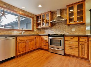 20350 Mahsie Ct, Bend, OR 97702