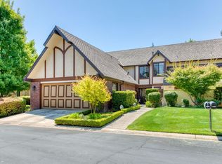 2951 W Silverhill Ln NW, Fresno, CA