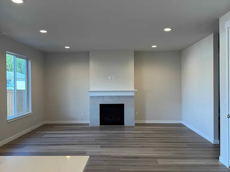 17236 SW Wapato Island Dr — Photo 2