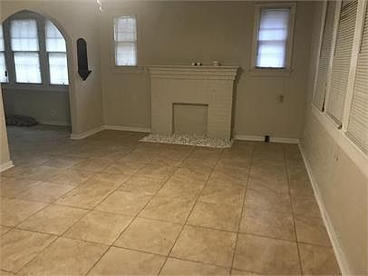 2nd image of 1322 Steele St #14270437