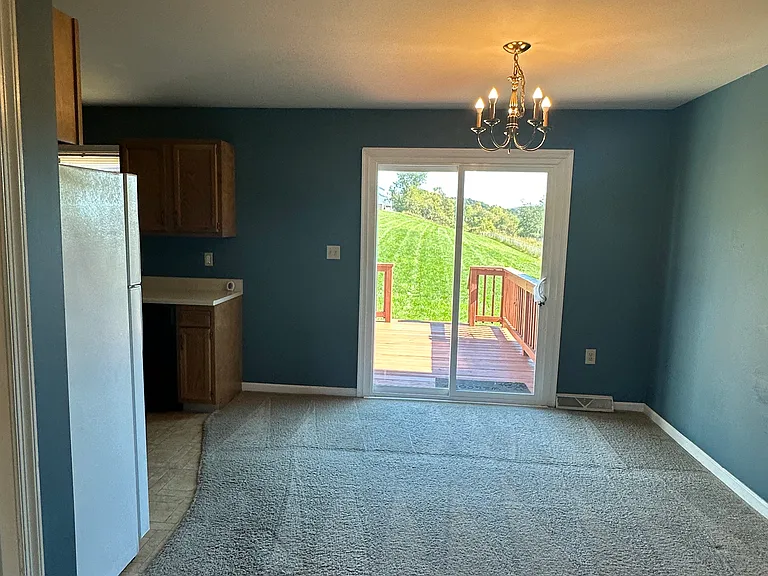278 Point Cir — Photo 7
