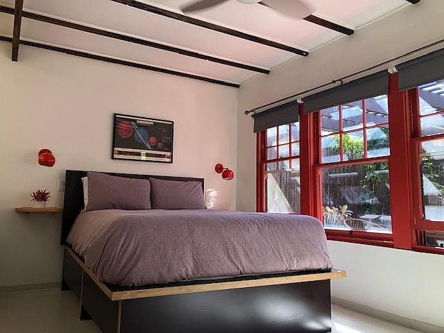 captain's bed with drawer's underneath