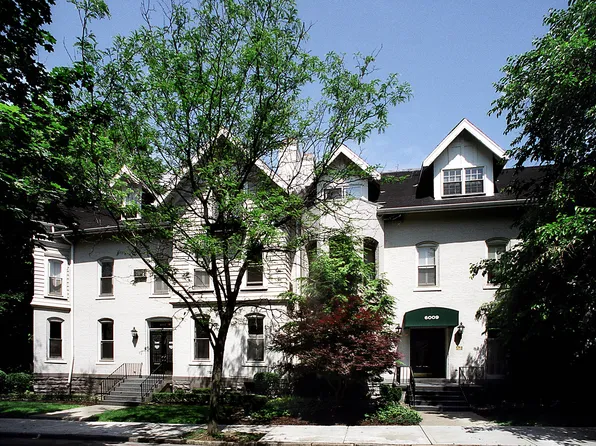 6007 Walnut St #12, Pittsburgh, PA 15206