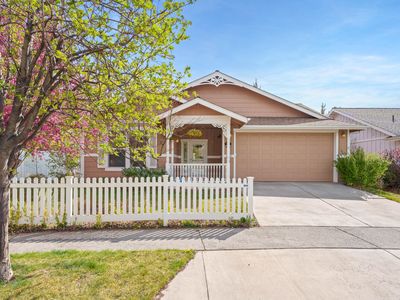 2221 NE Indigo Ln, Bend, OR, 97701