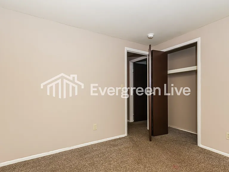 5636 Troy Villa Blvd — Photo 13