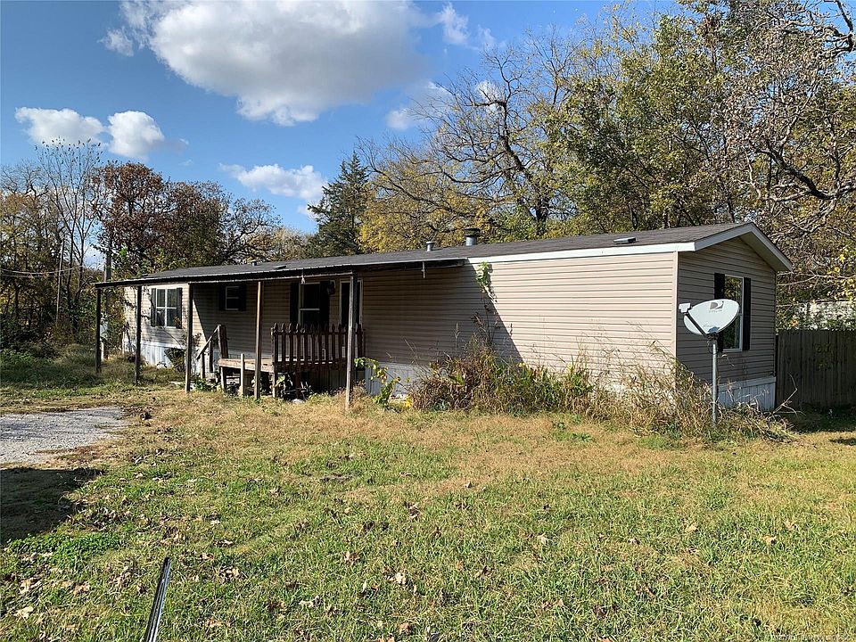 1st image of 507 13th St