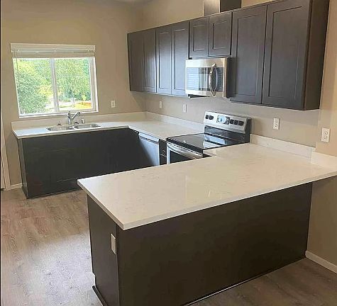 4th image of 2922 73rd Avenue Ct E #2922