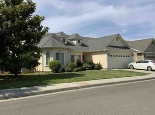6563 E Montecito Ave, Fresno, CA 93727