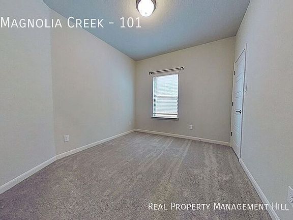 5th image of 7216 Magnolia Vlg #101