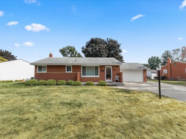 9932 Denne St, Livonia, MI 48150