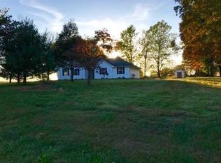 735 Fairview Rd, Sparta, MO 65753