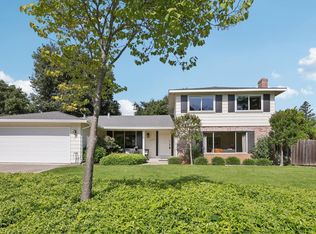 1130 Runnymead Dr, Los Altos, CA 94024