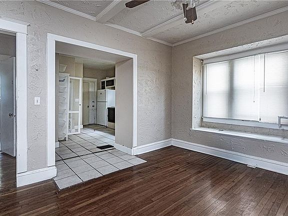 5th image of 1326 E 28th St